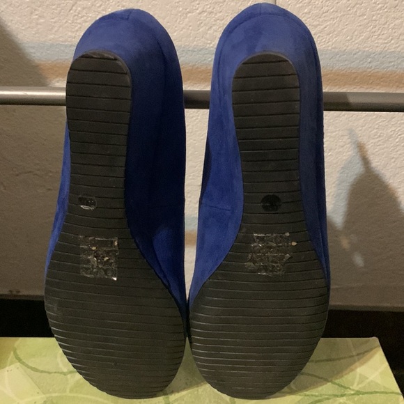 Royal Blue suede wedges - Picture 4 of 4